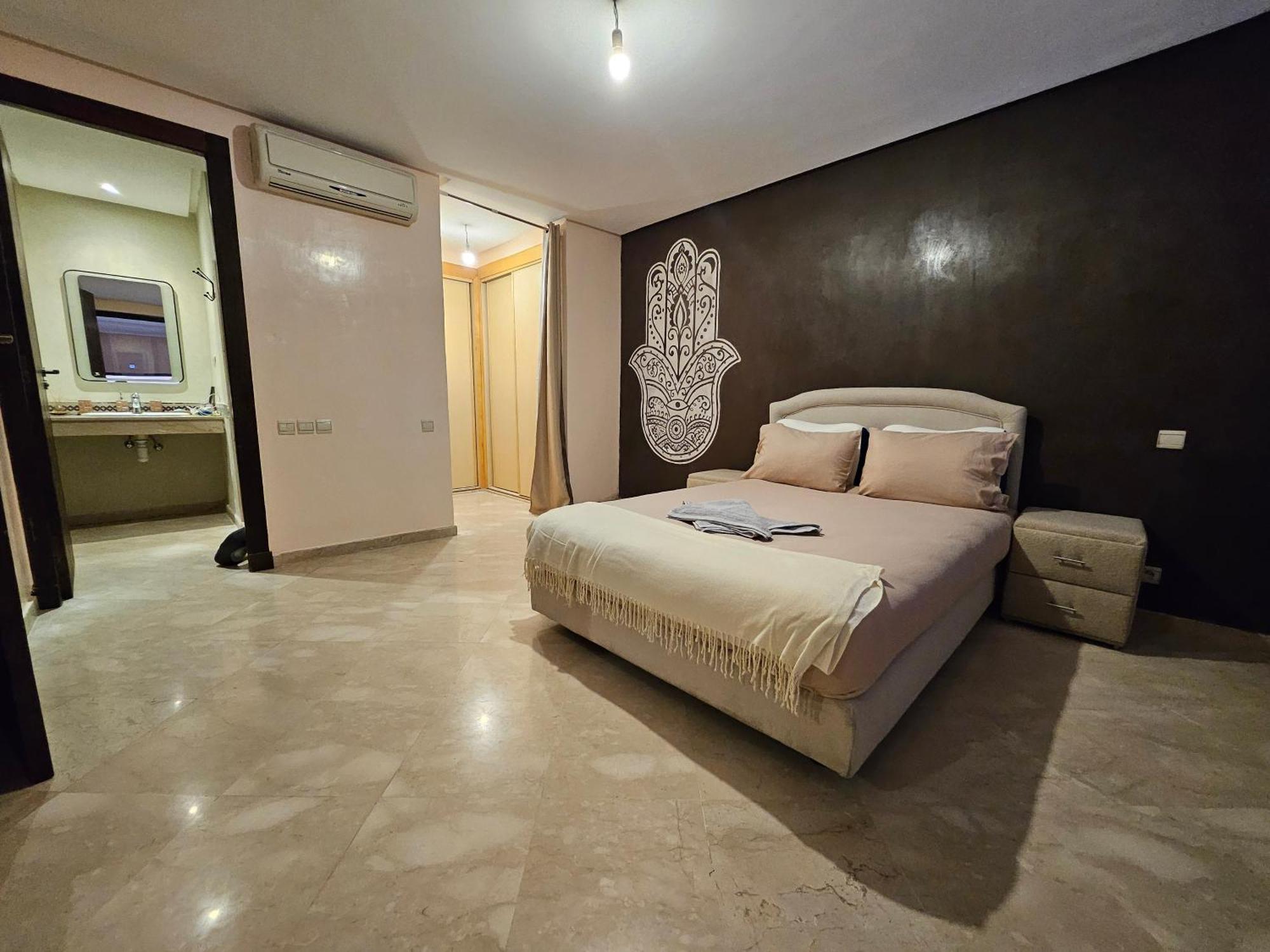 Charmant Duplex Au Coeur De Gueliz, Quartier Haut De Gamme De Marrakech Маракеш Екстериор снимка
