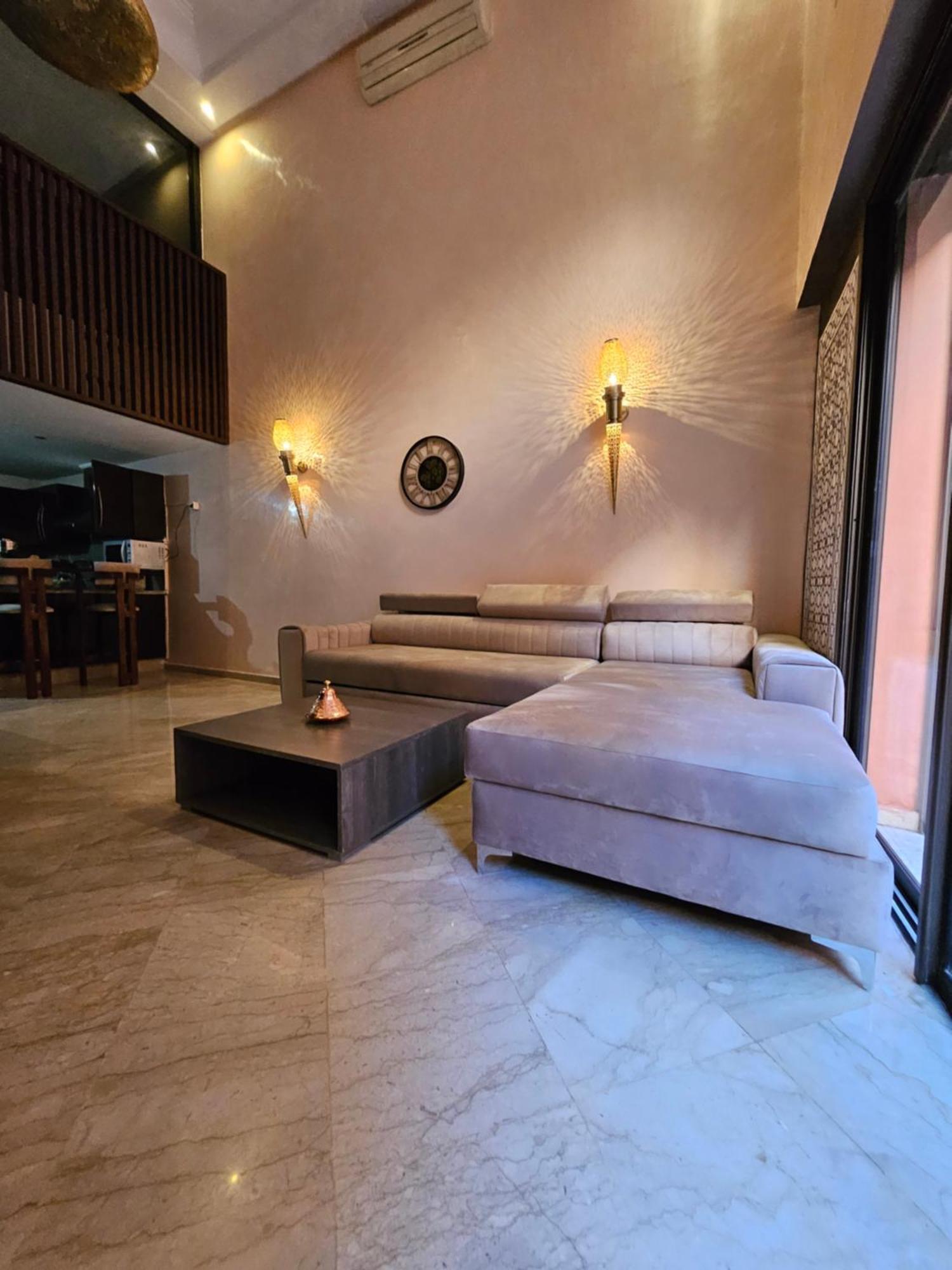 Charmant Duplex Au Coeur De Gueliz, Quartier Haut De Gamme De Marrakech Маракеш Екстериор снимка