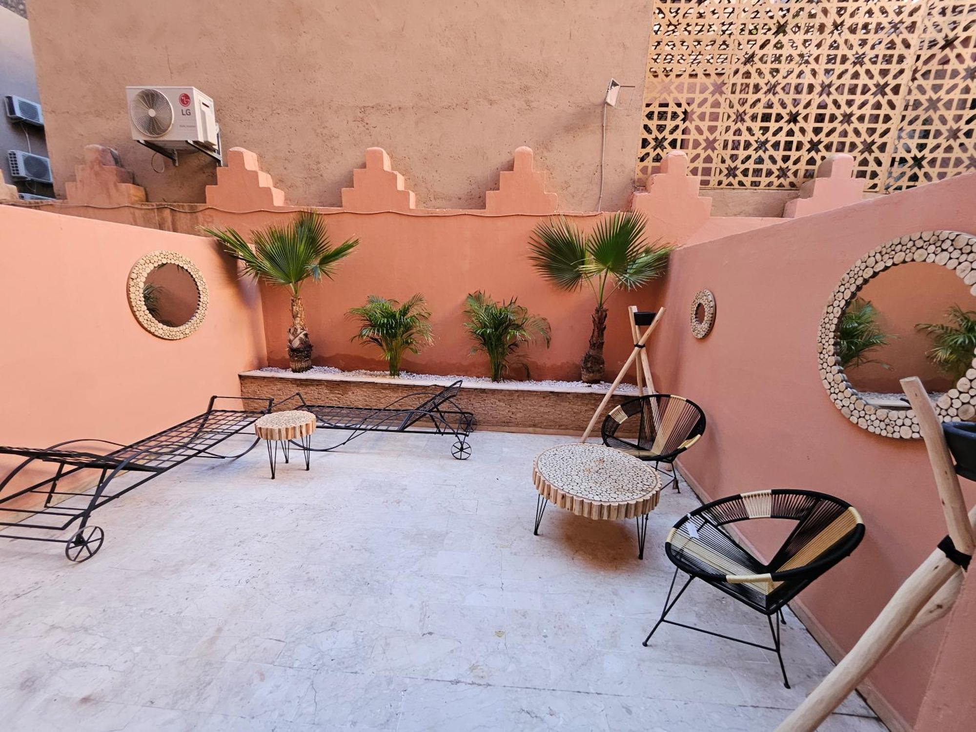 Charmant Duplex Au Coeur De Gueliz, Quartier Haut De Gamme De Marrakech Маракеш Екстериор снимка